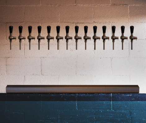 Kit cámara fría 14 grifos — frente aprox. 140 cm, secundarios por línea, acopladores D/S.