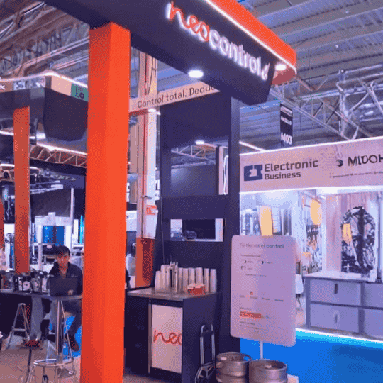 Dispensador de cerveza SM 3 servicios en Expo Transporte